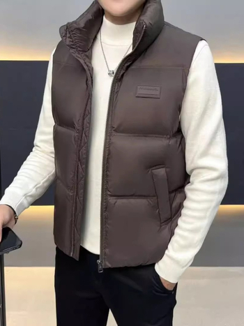 Мъжки пухен елек - къс модел, Stand-up яка, Свободен силует, Закопчаване с връзки, Полиестер