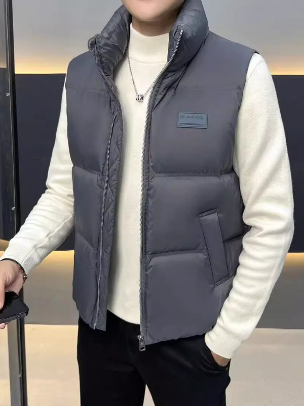 Мъжки пухен елек - къс модел, Stand-up яка, Свободен силует, Закопчаване с връзки, Полиестер