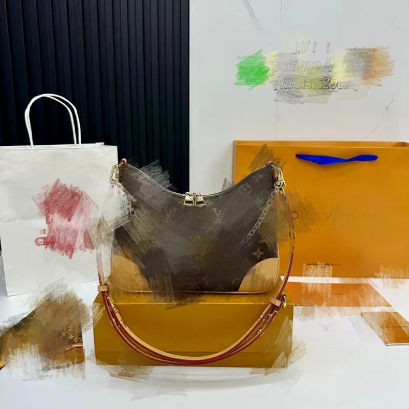 Torba preko ramena s lancem, prava koža, podstava od poliestera, zatvarač, vodoravnog kvadratnog oblika, džep za mobitel