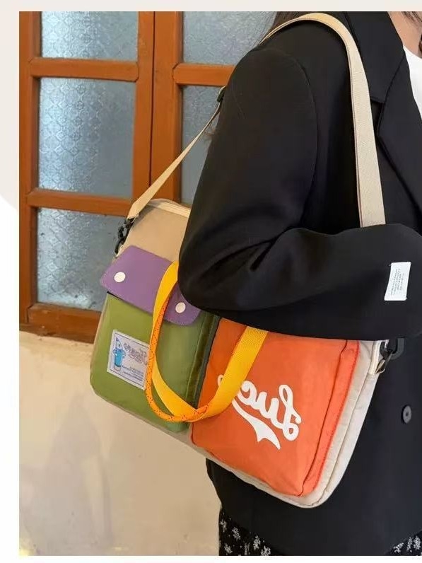 Τσαντάκι crossbody σε αστικό στυλ – αδιάβρονο νάιλον, επένδυση πολυεστέρα, unisex, καλοκαίρι 2025