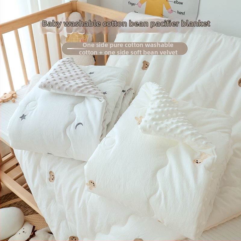 Detská prikrývka s 100% bavlneným poťahom a výplňou zo hodvábnych vlákien, pre deti do 14 rokov, celoročné použitie, spracovanie na mieru