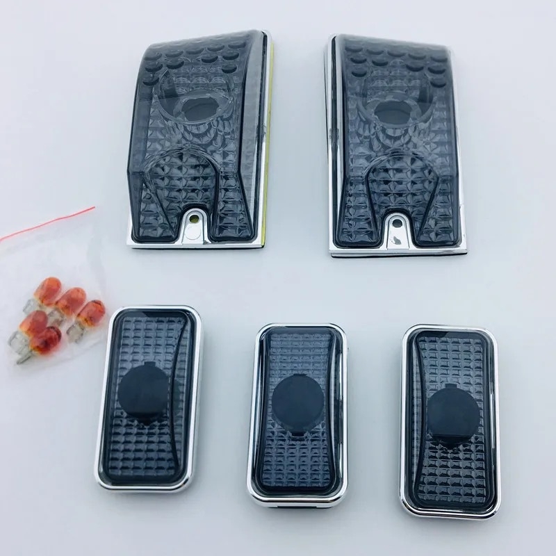 Krovno svjetlo za Hummer H2 SUV, halogena žarulja, 12V, 4W, MT/manual, model A2239007618L/A2239007718R