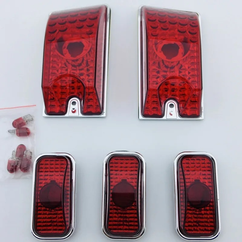 Krovno svjetlo za Hummer H2 SUV, halogena žarulja, 12V, 4W, MT/manual, model A2239007618L/A2239007718R