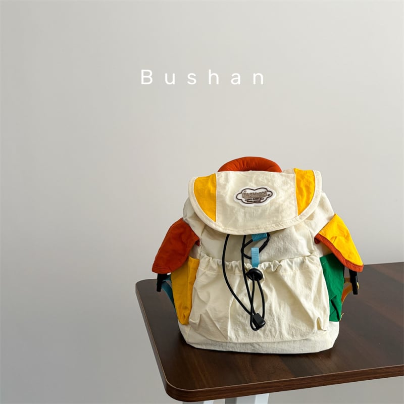 Gyerek hátizsák karikatúra családi stílussal – nylon, vízálló, lopás elleni védelem, bővíthető kapacitás, görbült vállpántok