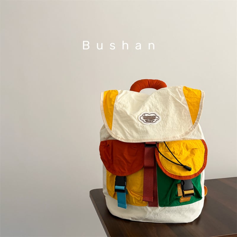 Gyerek hátizsák karikatúra családi stílussal – nylon, vízálló, lopás elleni védelem, bővíthető kapacitás, görbült vállpántok