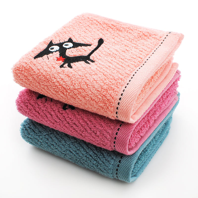 Xinlan Bambusni dječji ručnik s izvezenim logotipom, 50–80 g, 32s pređa, Jacquard