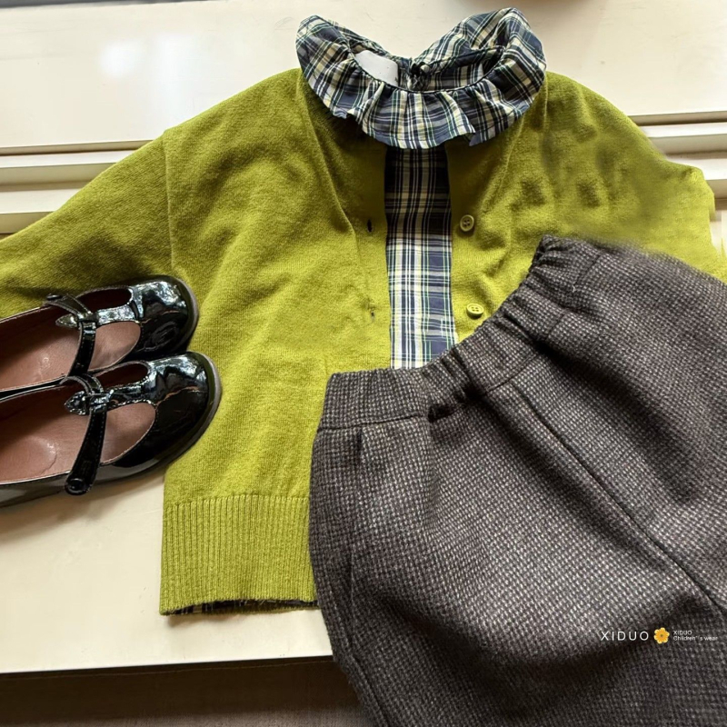 Детски тричаст костюм за момичета – каре Corduroy с пух, дълги ръкави, пролет 2025