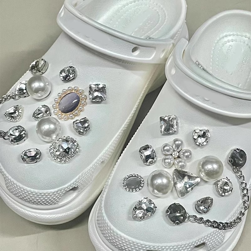 Zhuanshi02 Lyukas papucsokhoz kiegészítők, vintage fém ékszerek, leválasztható gyöngyös csat