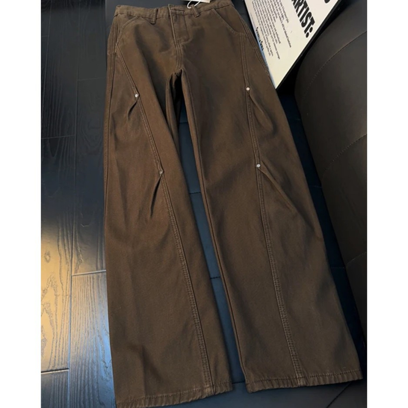 Traperice u američkom stilu, ravni kroj, srednji pojas, zatvarač, bez bora