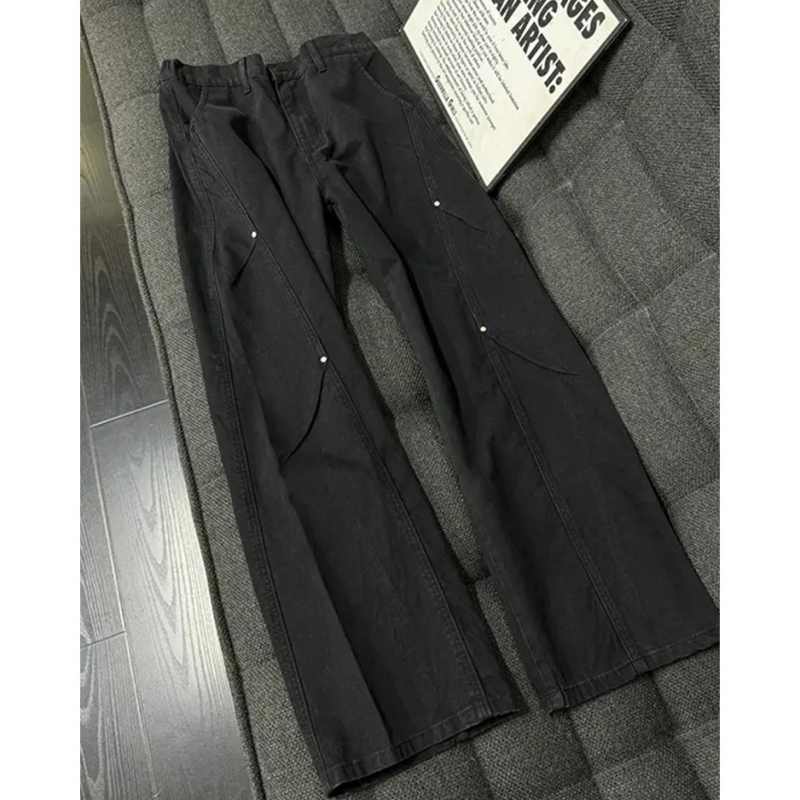 Traperice u američkom stilu, ravni kroj, srednji pojas, zatvarač, bez bora