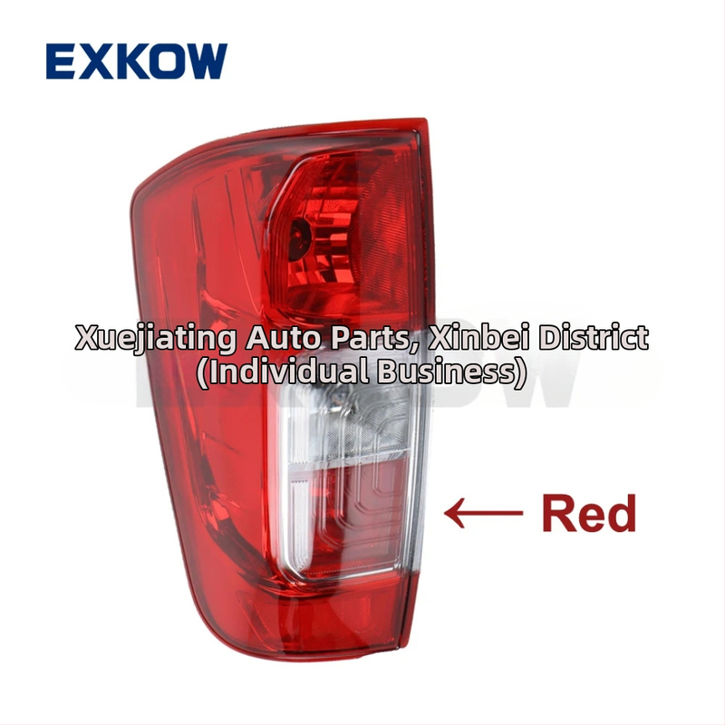 Zadné svetlo Nissan Navara NP300 D23 - halogén, 12V, kompatibilné s Nissan Navara pickup, Čísla dielov 26550-4kh0a/26555-4kh0a, 26550-4ja0a/26555-4ja
