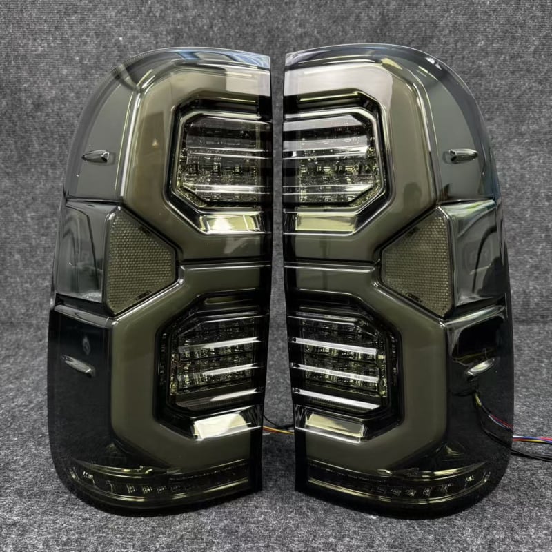 LED stražnje svjetlo Vigo za Hilux 04-15, 12V, 12W, 6000 lm