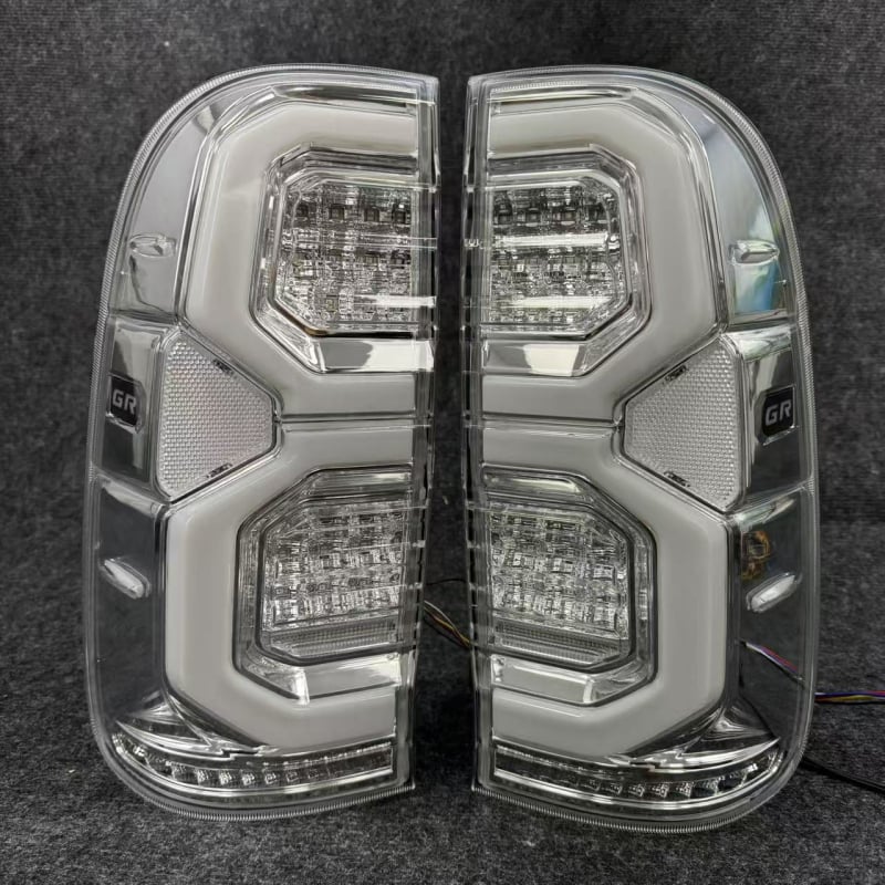 LED stražnje svjetlo Vigo za Hilux 04-15, 12V, 12W, 6000 lm