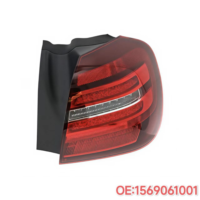 Zadnje svjetlo za Mercedes GLA W156 (1569060901 1569061001) – kompatibilno s GLA W156; snaga izvora svjetla: 1; napon: Standard