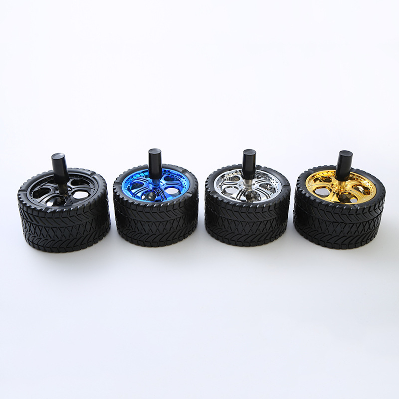 Autó hamutartó fedéllel, nyomás–rotációs zár, kerek kialakítás; Anyag: hidegen hengerelt lemez + PVC; logó nyomtatás; testreszabható; Márka: Jiahao