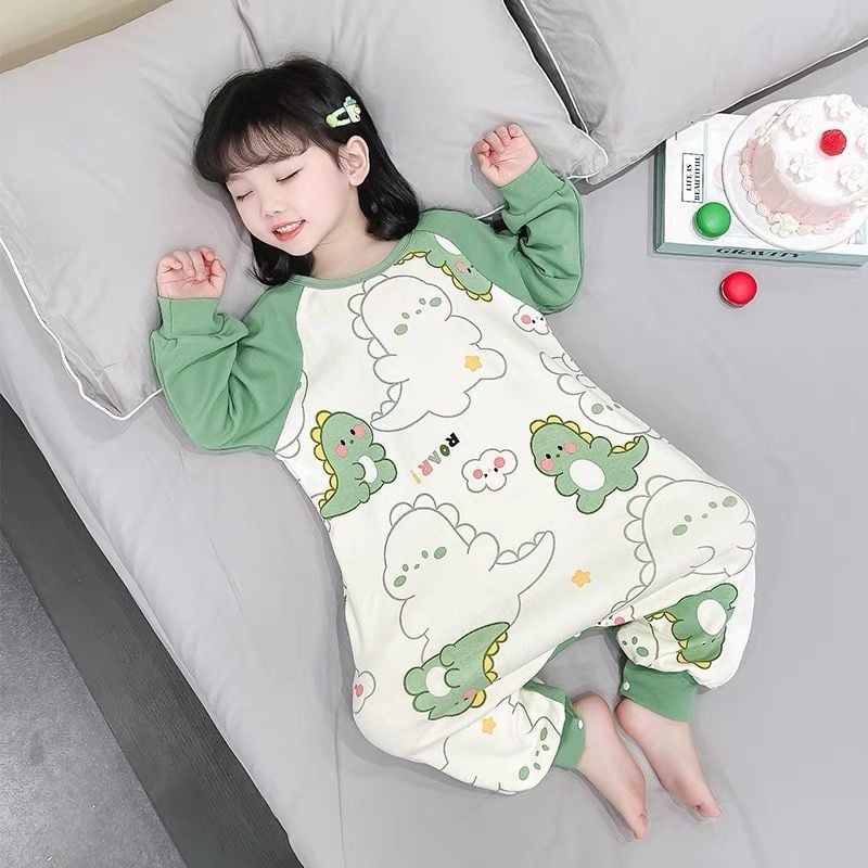 Lányos dinoszauruszos egyrészes pizsama corduroy anyagból nyúl szőrmével (81–90%), hosszú ujjú, újszülötteknek, tavasz–ősz, rajzfilmszerű stílus