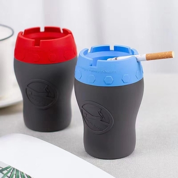 Τασάκι από σιλικόνη με καπάκι για αυτοκίνητο και οικιακή χρήση (Μοντέλο 622452; Βάρος: 228 g; Υλικό: Σιλικόνη)