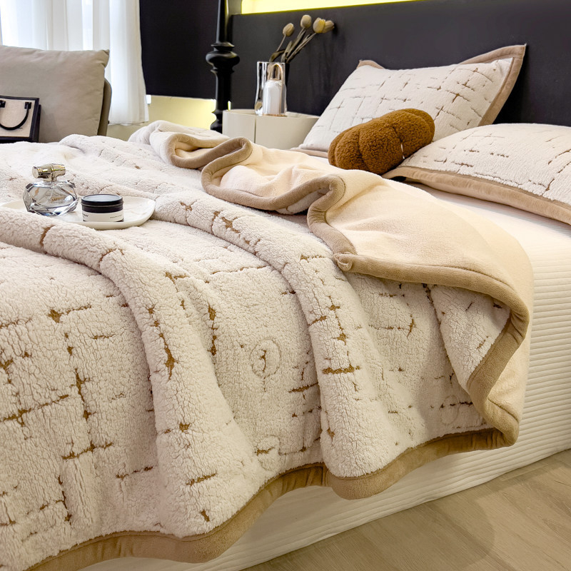 Zimska deka, poliestersko vlakno, 300 g/m², jednostavan modern stil