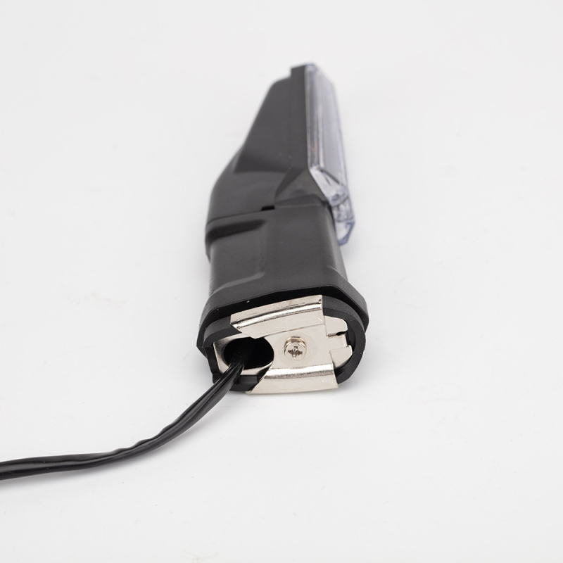 LED pokazivači motocikla - prednji i stražnji, 12V, plastično kućište, univerzalna kompatibilnost