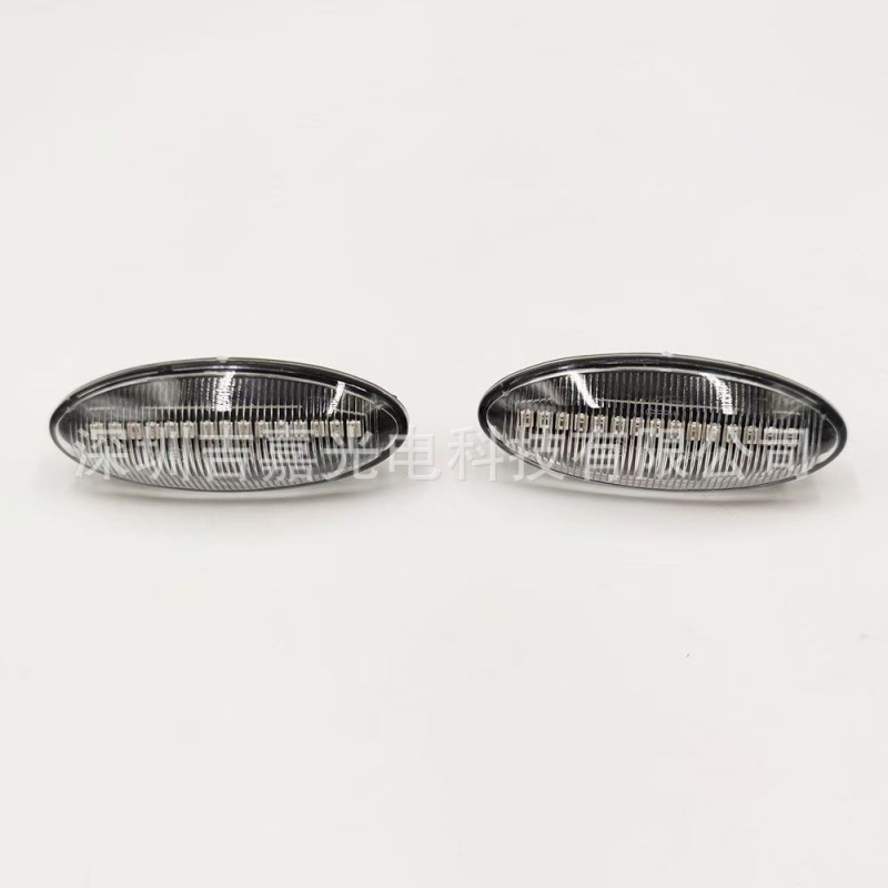 LED bočna svjetla i pokazivač smjera za Toyota Yaris, Corolla, Auris i RAV4 — 12V, 3W, 6500K, 50.000 sati