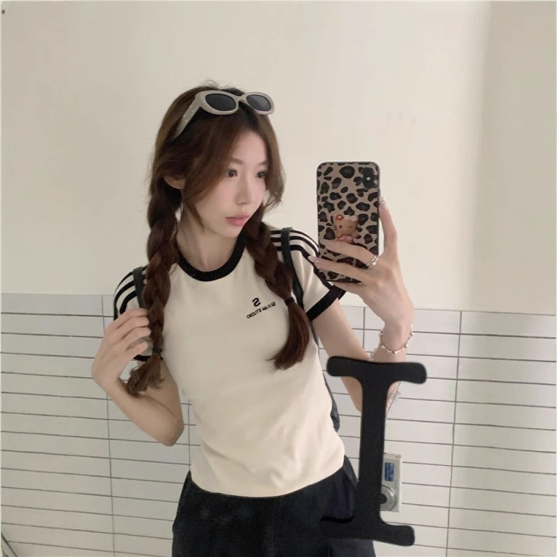Ženski T-shirt u korejskom stilu, slim-fit (kratki rukavi, okrugli izrez, tisak, 50-70% pamuk)
