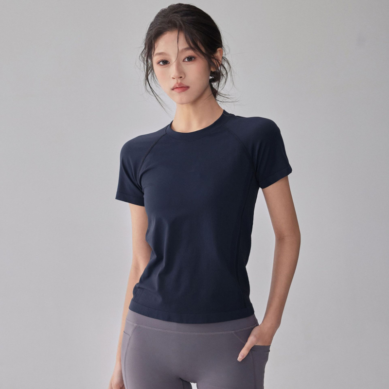 Majica za jogu i trčanje, kratki rukav, brzo sušeći nylon-spandeks materijal, slim fit, okrugli vrat, japansko-korejski ležerni stil