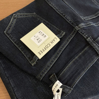 Traperice visokog struka, široke nogavice, skraćena duljina, pamuk-blend 30-50%, slobodan kroj