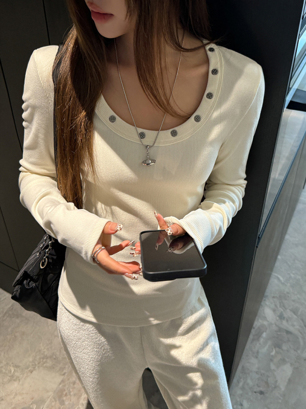 Tricou slim-fit cu mâneci lungi, guler rotund, culoare solidă, material poliester-spandex cu finisaj periat