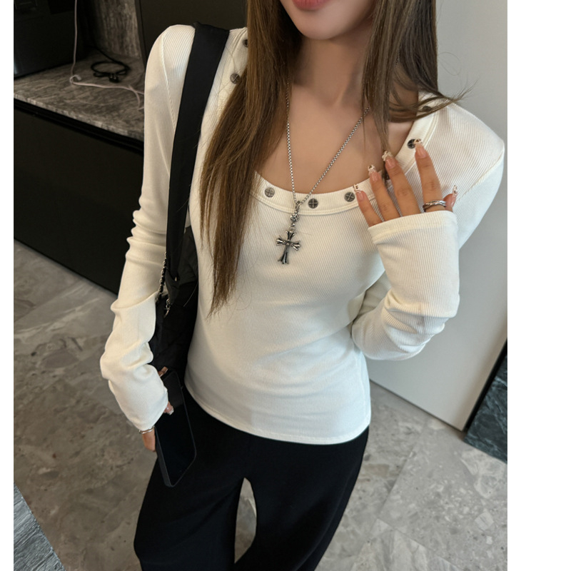 Tricou slim-fit cu mâneci lungi, guler rotund, culoare solidă, material poliester-spandex cu finisaj periat