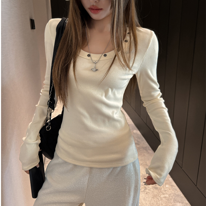 Tricou slim-fit cu mâneci lungi, guler rotund, culoare solidă, material poliester-spandex cu finisaj periat