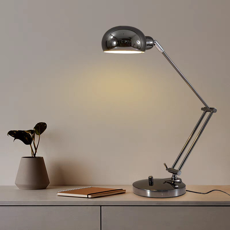 Nordijska metalna stolna lampa s dugim ramom, sklopiva, zaštita očiju i regulacija svjetla (110V, gumbasti prekidač, napajanje iz utičnice, inteligentna kontrola)