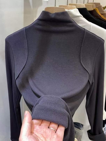Majica s dugim rukavima, pamukova vlakna, monokromatski uzorak, ravni i elegantan stil, polu-visoki ovratnik
