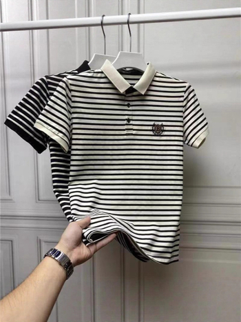 Polo majica s prugama i šivanom, uski kroj, kratki rukav, Milk Silk tkanina, poliester ≥96%, ljeto 2025
