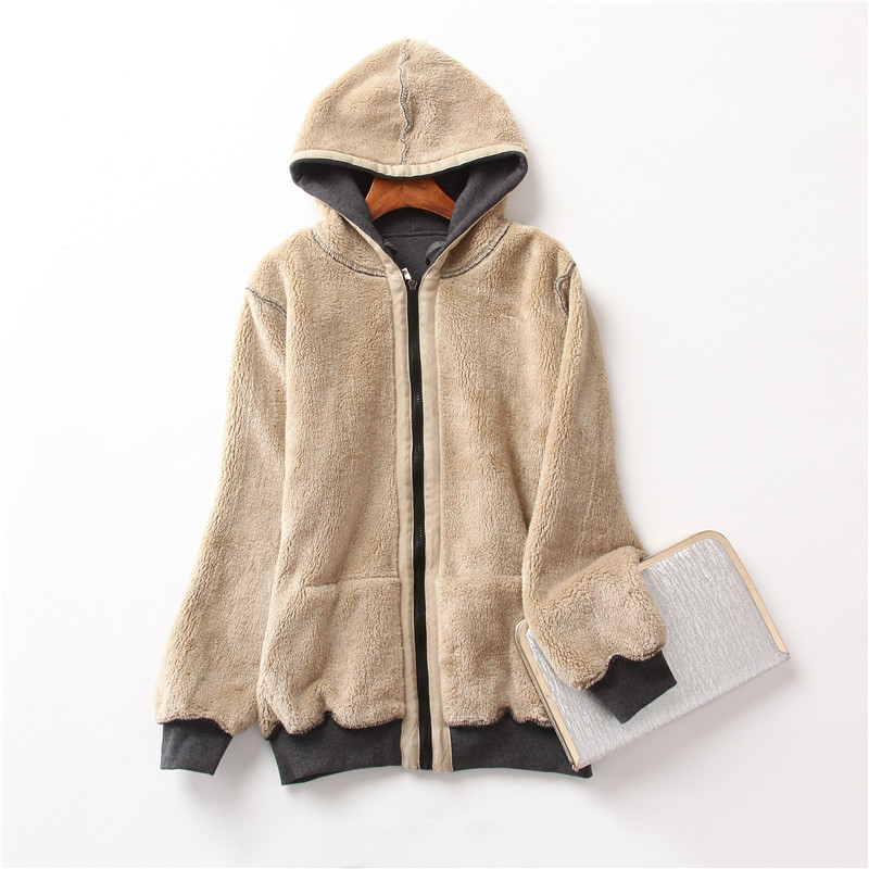 Ženski kapucnasti fleksi kardigan, debela pamukasto‑mješovita tkanina s flekso podstavom, zatvarač, patchwork paneli, srednja duljina 65-80 cm