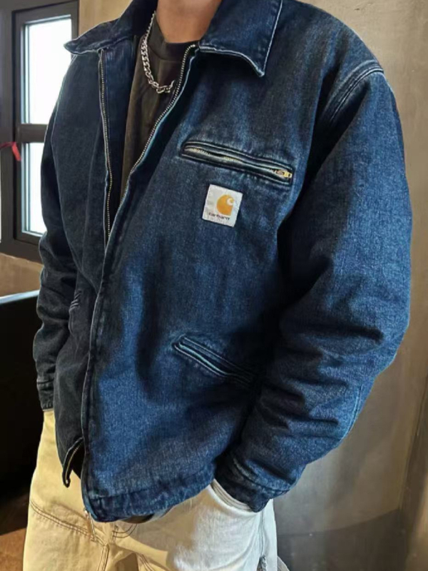Denim jakna u japanskom retro stilu s reverom (lapel) ovratnikom, zatvaračem, slobodan kroj, dugi rukavi, bočne džepove, jednobojna tkanina