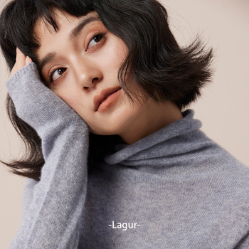 Džemper s kapuljom od kašmira - visokim ovratnikom, uskim krojem, debelim pletenim (kašmír; visok ovratnik; kapulja; uski kroj; debelo pletenje)