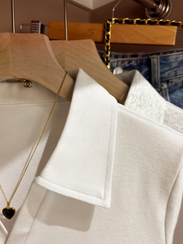 Majica s polo ovratnikom, dugih rukava, uski kroj, pamučno-elastanska smjesa, patchwork detalj