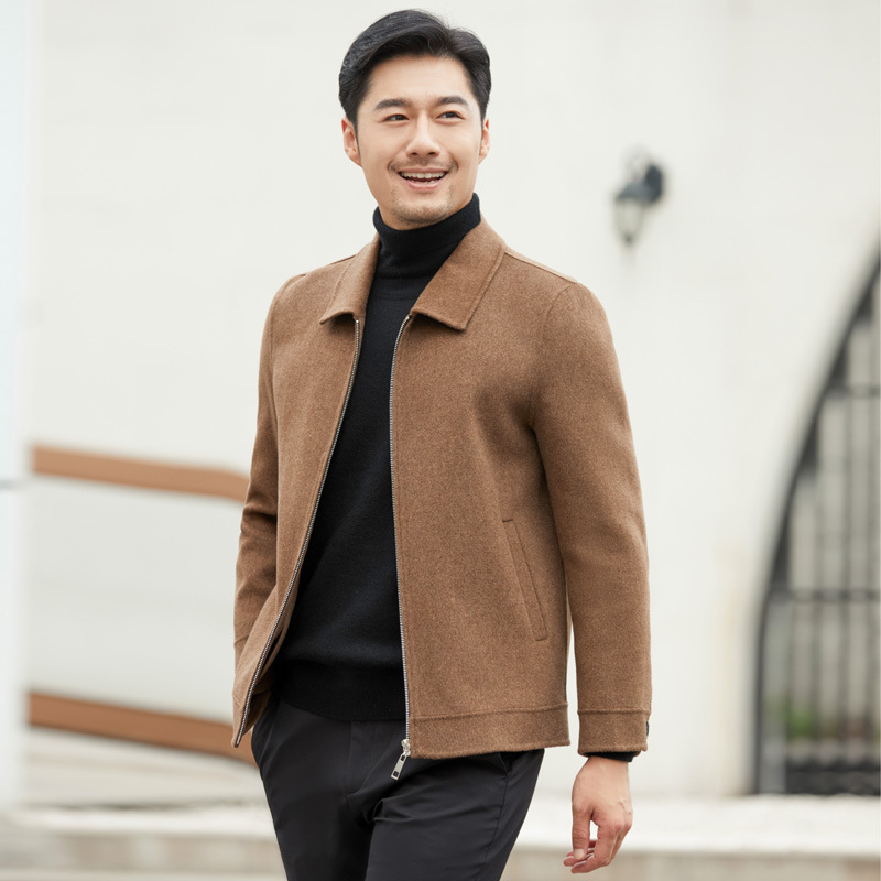 Muški vuneni kaput s patentnim zatvaračem, bez ovratnika, jednobojne boje, bočne džepove, zaobljeni rub, zimski
