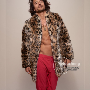 Ανδρικό παλτό συνθετικής γούνας με λεοπάρ εκτύπωση, γιακά με ζακάρντ μοτίβο