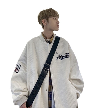 Muška windproof jakna sa stojećim ovratnikom, jacquard uzorak, jednoslojno kopčanje, dugi rukavi, standardna duljina