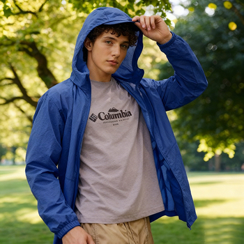 Muška jakna s kapuljom, prednje zatvaranje na zip, poliester smjesa 95%, uski kroj