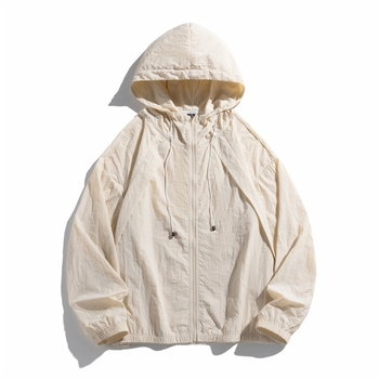 Jakna s kapuljom, 100% najlon materijal, slobodan kroj, zatvarač, bočni džepovi