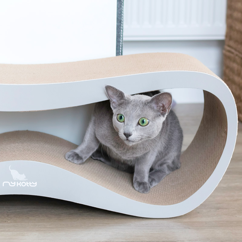 Pakon Paike macska karmoló deszka, A-osztályú hullámkarton, egyszerű stílus, dobozban 1 db