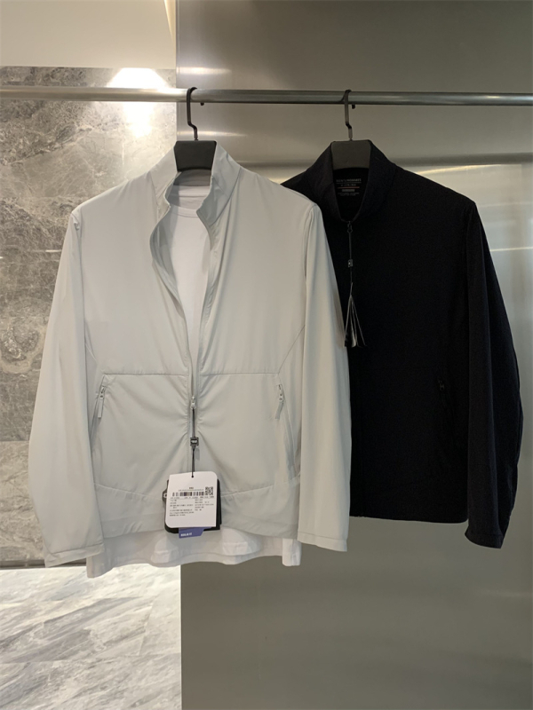 Jakna s kapuljom (tanka, brzo sušeća, prozračna, ljeto)