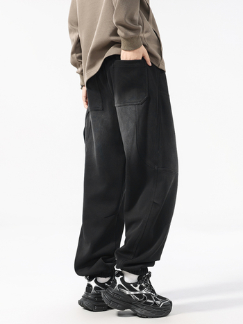 Ανδρικά παντελόνια από βαμβάκι-πολυεστέρα, χαλαρή εφαρμογή, μέση μεσαία, ίσια γραμμή, πλυμένο φινίρισμα (64,5% βαμβάκι / 35,5% πολυεστέρας)