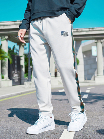 Φούτερ παντελόνια με διακοσμητικά ράμματα και λεπτομέρειες κορδέλας (μείγμα πολυεστέρα-σπαντέξ, μέση μεσαία, μικροελαστικότητα, ίσιο πόδι)