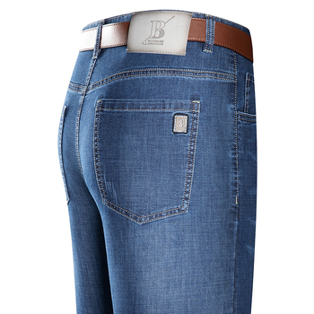 Jeansi pentru bărbați de vârstă mijlocie, croială dreaptă, talie înaltă, amestec de bumbac cu fibre sintetice 74,3% bumbac, primăvară-toamnă, casual