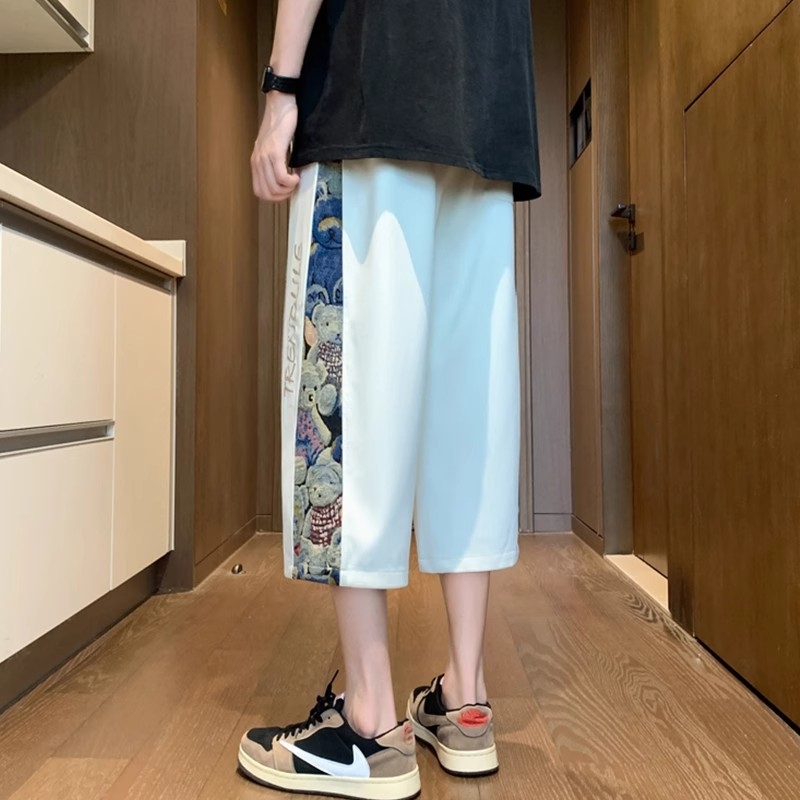 Férfi Capri sportnadrág, cropped hossz, egyenes szabás, poliészter >95%, nyár 2025