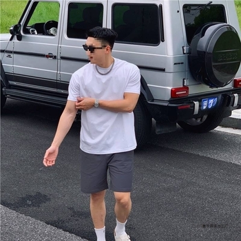 Férfi kültéri gyorsan száradó, lélegző rövidnadrág, középmagas derekú, egyenes szabású, mikroelasztikus