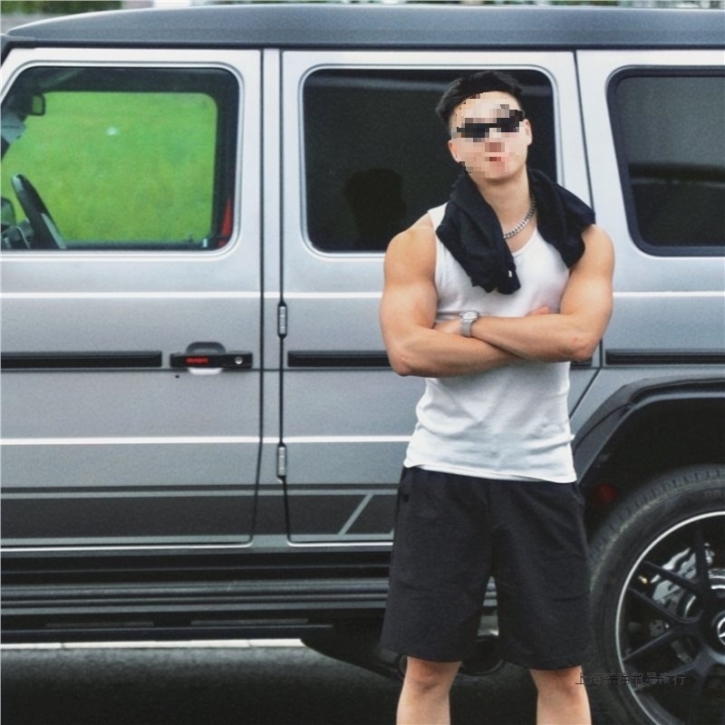 Férfi kültéri gyorsan száradó, lélegző rövidnadrág, középmagas derekú, egyenes szabású, mikroelasztikus